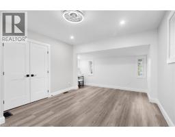 17 CHURCH Street E - 15