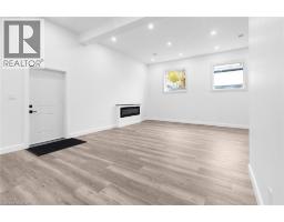 17 CHURCH Street E - 30