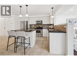 6 SASSAFRAS Street - 12
