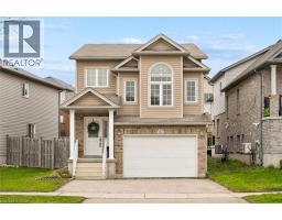 6 SASSAFRAS Street - 2