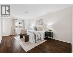 6 SASSAFRAS Street - 29