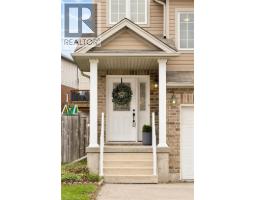 6 SASSAFRAS Street - 3