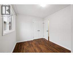 6 SASSAFRAS Street - 37
