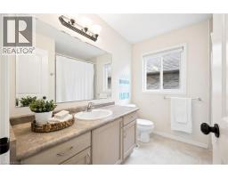6 SASSAFRAS Street - 38