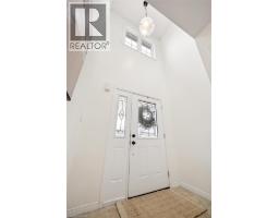 6 SASSAFRAS Street - 5