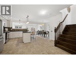 6 SASSAFRAS Street - 9