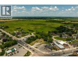 4 TALBOT Street W - 18