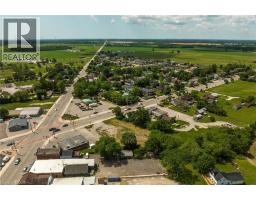 4 TALBOT Street W - 6