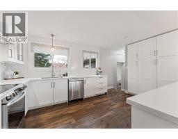 137 DONALD Street - 10