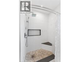 137 DONALD Street - 19