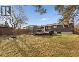 137 DONALD Street - 3