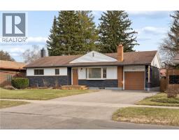 137 DONALD Street - 4