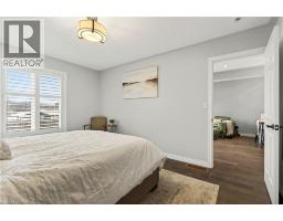 67 MACNEIL Court - 20