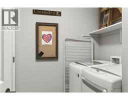 67 MACNEIL Court - 29