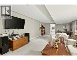 67 MACNEIL Court - 36