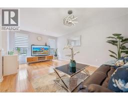 202 SLEAFORD Street - 10