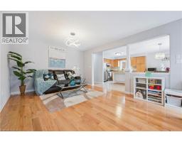 202 SLEAFORD Street - 12