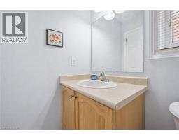 202 SLEAFORD Street - 20