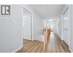 202 SLEAFORD Street - 21