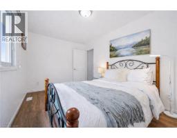 202 SLEAFORD Street - 24