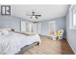 202 SLEAFORD Street - 31