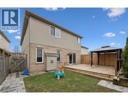 202 SLEAFORD Street - 44