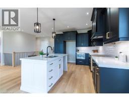 82 DUCHESS Drive - 11