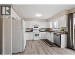 240 WESTMEADOW Drive UnitNo. 1B - 12