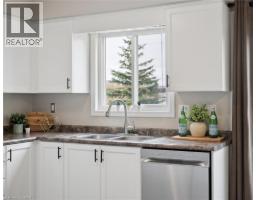 240 WESTMEADOW Drive UnitNo. 1B - 13