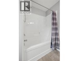 240 WESTMEADOW Drive UnitNo. 1B - 23