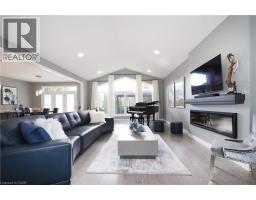 583 LAKEVIEW Drive - 9