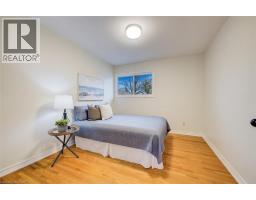 66 TUPPER Crescent - 13