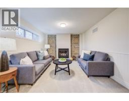 66 TUPPER Crescent - 18