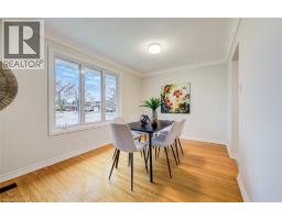 66 TUPPER Crescent - 5