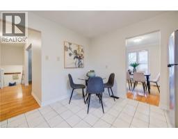 66 TUPPER Crescent - 9