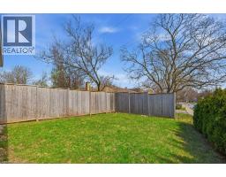 859 QUEEN S Boulevard - 34