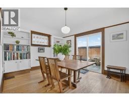 859 QUEEN S Boulevard - 6