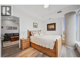 15 WELLINGTON Street S UnitNo. 909 - 13