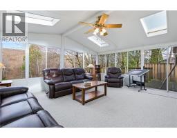 106 SHEA Crescent - 15