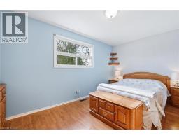 106 SHEA Crescent - 18