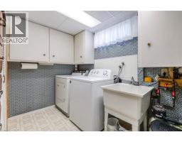 106 SHEA Crescent - 32