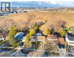 106 SHEA Crescent - 4