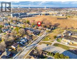 106 SHEA Crescent - 43