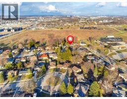 106 SHEA Crescent - 44