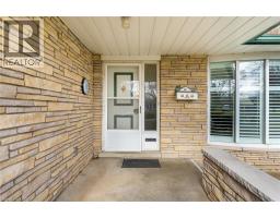 106 SHEA Crescent - 5