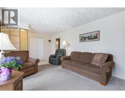 106 SHEA Crescent - 9