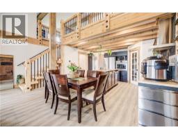 1372 CONC 8 TOWNSEND - 25