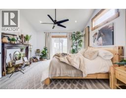 1372 CONC 8 TOWNSEND - 29