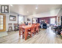 1372 CONC 8 TOWNSEND - 5