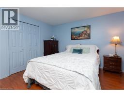 227 HAZELGLEN Drive - 12